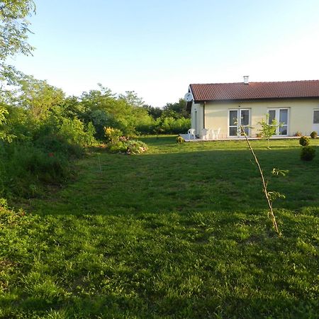 Villa Campo Ezerets Dış mekan fotoğraf