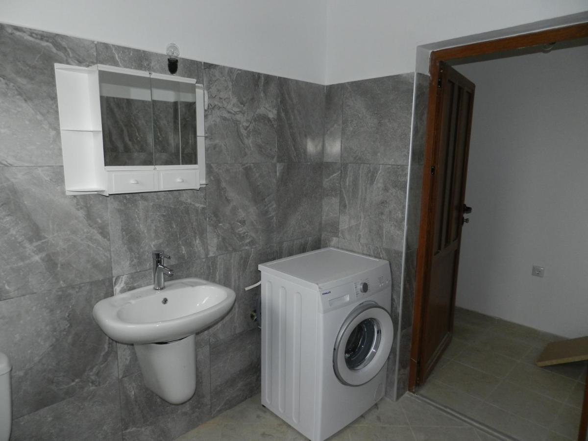 Villa Campo Ezerets Dış mekan fotoğraf